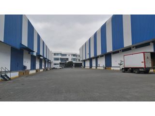 Foto 5 de Guayaquil, Vía Daule se alquila bodegas hechas para farmaceuticas