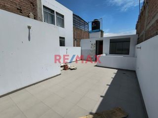 Foto 12 de 🌟 ¡Descubre tu futuro hogar en el encanto de Moche, Trujillo! 🌟

✨ ¡Estreno! Moderna casa de campo de 3 pisos, esperando por ti y tu familia. ✨

-