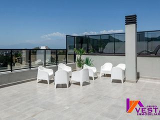 Foto 17 de Venta Departamento De Categoria 1 Piso Con Cochera