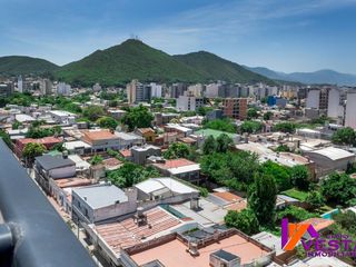 Foto 11 de Venta Departamento De Categoria 1 Piso Con Cochera