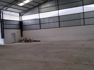 Foto 3 de EN RENTA GALPÓN 400M2 SECTOR CRISTIANIA
