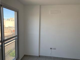 Foto 8 de OPORTUNIDAD. Piso en venta en Ciudad de Córdoba