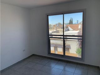 Foto 10 de OPORTUNIDAD. Piso en venta en Ciudad de Córdoba