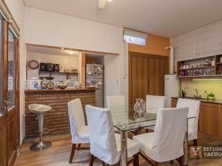 PH en venta - 3 Dormitorios 1 Baño - 93Mts2 - La Plata