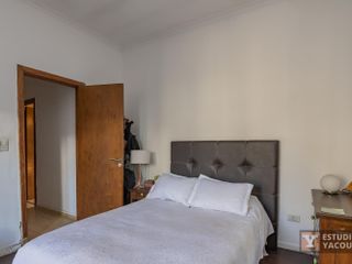 PH en venta - 3 Dormitorios 1 Baño - 93Mts2 - La Plata