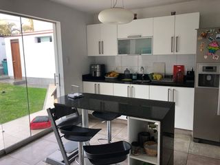 Foto 24 de LINDA CASA EN VENTA CON 5 DORMITORIOS EN CHACARILLA