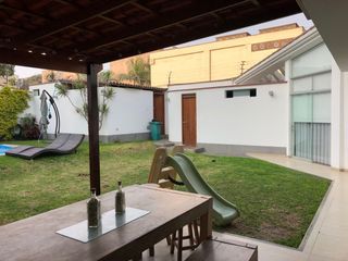 Foto 23 de LINDA CASA EN VENTA CON 5 DORMITORIOS EN CHACARILLA