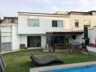 Foto 1 de LINDA CASA EN VENTA CON 5 DORMITORIOS EN CHACARILLA