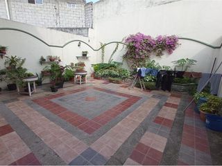 Foto 9 de VENTA DE CASA EN URB. SAN FELIPE - NORTE DE GYE (WT)