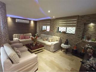 Foto 3 de VENTA DE CASA EN URB. SAN FELIPE - NORTE DE GYE (WT)