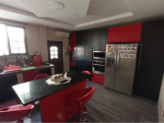 Foto 4 de VENTA DE CASA EN URB. SAN FELIPE - NORTE DE GYE (WT)