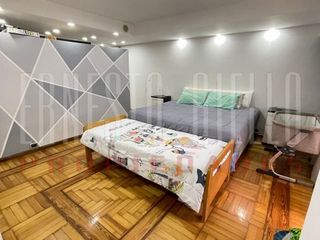 Foto 20 de VENTA HERMOSA CASA 5AMB EN QUILMES CENTRO CON PATIO, TERRAZA, PLAYROOM Y COCHERA PARA DOS AUTOS.