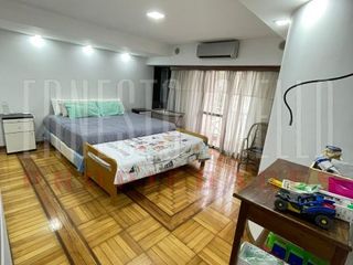 Foto 21 de VENTA HERMOSA CASA 5AMB EN QUILMES CENTRO CON PATIO, TERRAZA, PLAYROOM Y COCHERA PARA DOS AUTOS.
