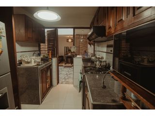 Foto 18 de VENDO CASA DE 3 PISOS URB. SAN ISIDRO - TRUJILLO CERCA AL MALL