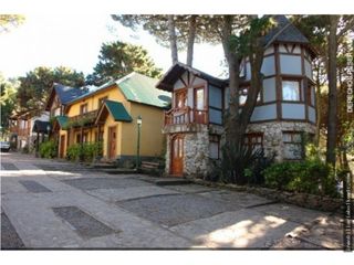 Foto 1 de CABAÑA VILLA  ALPINA CARILO ALQUILER