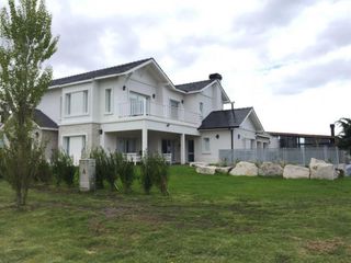 Foto 1 de Alquiler Increible Casa en Rumenco