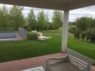 Foto 10 de Alquiler Increible Casa en Rumenco
