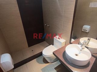 Foto 13 de ¡ALQUILER DE CASA EN LA MOLINA, RESIDENCIAL MONTERRICO, ¡UNIFE!
Disfruta de esta amplia casa en una de las mejores zonas residenciales de La Molina,