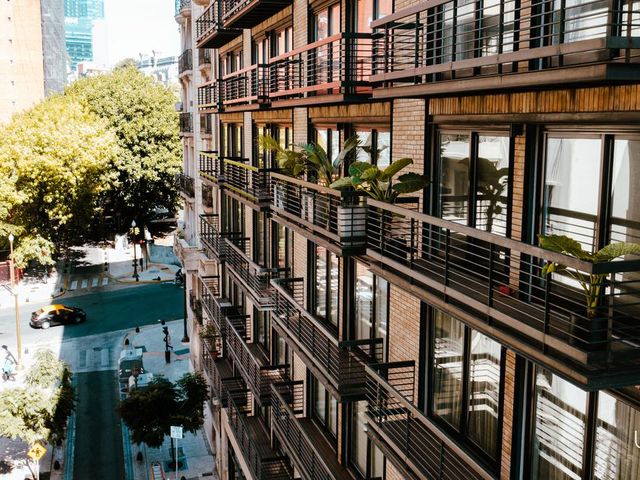 Excelente studio de 86 mts Venta con dos cochera en Quartier Basavilbaso - Retiro.