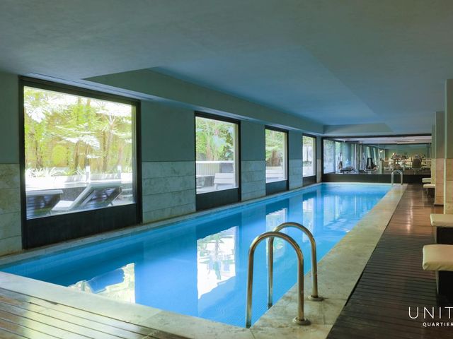 Excelente studio de 86 mts Venta con dos cochera en Quartier Basavilbaso - Retiro.