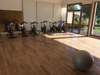 Foto 137 de Excelente casa moderna en Albanueva, como nueva, gran calidad, pileta, amarra frente al rio