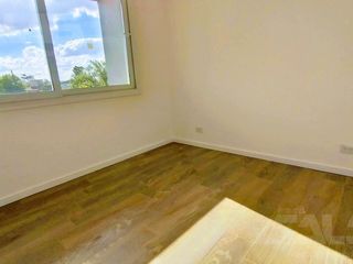 Departamento 3 amb y 2 cocheras en Castelar Sur veni a verlo!