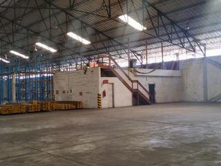Foto 4 de EN RENTA EXCELENTE GALPON INDUSTRIAL SECTOR CARCELEN