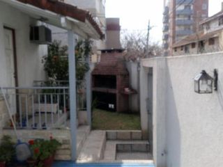 Foto 24 de CASA DE 5 AMB EN IMPECABLE ESTADO A PASOS DE AV. CAZÓN