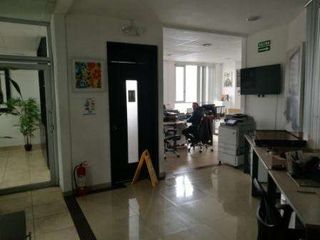 Foto 5 de VENDO BODEGA INDUSTRIAL SUR DE QUITO, ALTO IMPACTO