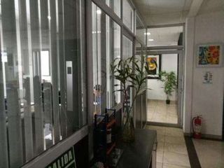 Foto 4 de VENDO BODEGA INDUSTRIAL SUR DE QUITO, ALTO IMPACTO