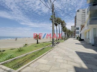 Foto 20 de 🏡 ¡Descubre tu nuevo hogar en Pimentel, Chiclayo! 🌅

Te presentamos una encantadora casa de un piso, ideal para quienes buscan comodidad y espacio.
