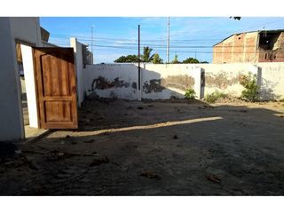 Foto 5 de Bodega de venta en Manta zona norte