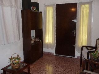 Casa en venta en Quilmes Sur