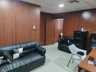 Foto 11 de OFICINAS EN  VENTA/ ALQUILER EN EL CENTRO, CERCA DEL MALECON 2000, GUAYAQUIL