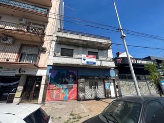 Venta Local con deposito y vivienda en Avellaneda