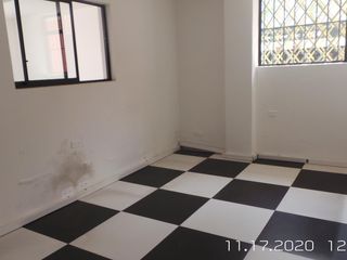 Foto 5 de EN RENTA OFICINA DE 150 M2
