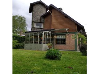 Foto 2 de EN VENTA CASA EN EL BOLSÓN CA-283