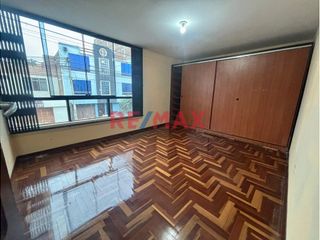 Foto 6 de Alquiler De Departamento En Urb Las Quintanas Para Empresa