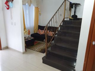 Foto 17 de Venta de casa en San Marino
