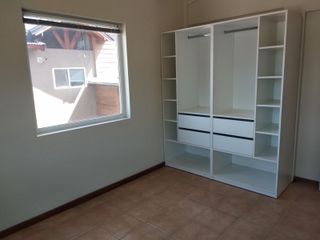 Foto 3 de Se Vende Cómodo Departamento de Dos Dormitorios en Villa P.  La Cascada