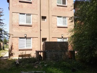 Foto 8 de Se Vende Cómodo Departamento de Dos Dormitorios en Villa P.  La Cascada