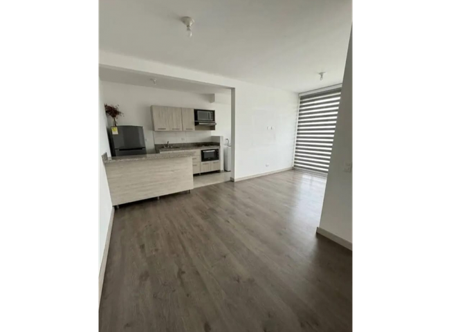 Apartamento en arriendo en Las Lomitas