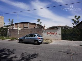 Foto 5 de FERNANDEZ POEPPEL Alquila Playa Estacionamiento Mendoza