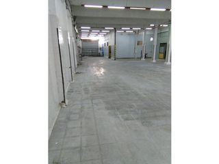 Foto 4 de Galpón en alquiler