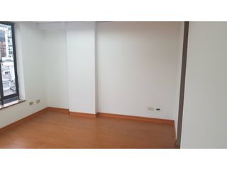 Foto 6 de VENTA RENTANDO OFICINA LAGOS 80 AREA 59 M2