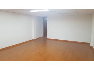 Foto 7 de VENTA RENTANDO OFICINA LAGOS 80 AREA 59 M2