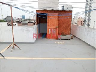 Foto 11 de Venta de Departamento vista a la calle mas Cochera Independiente! en Urb. Las Quintanas rodeado de lindos parques!
Ubicado en zona céntrica cerca de