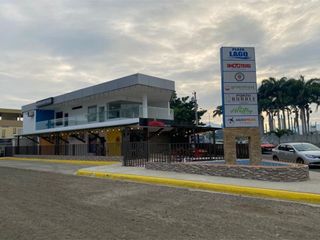 Plaza comercial de venta zona norte de Portoviejo