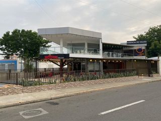 Plaza comercial de venta zona norte de Portoviejo