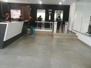 Foto 2 de oficina en arriendo/venta en officenter. Cod A3420